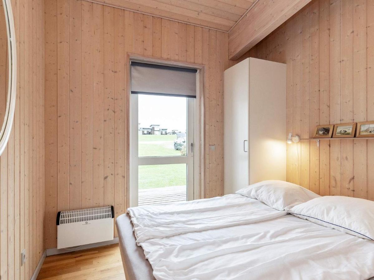 8 Person Holiday Home In Фоборг Екстер'єр фото
